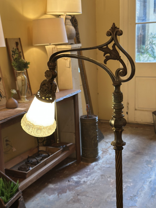 Vintage Art Deco Rembrandt Floor Lamp